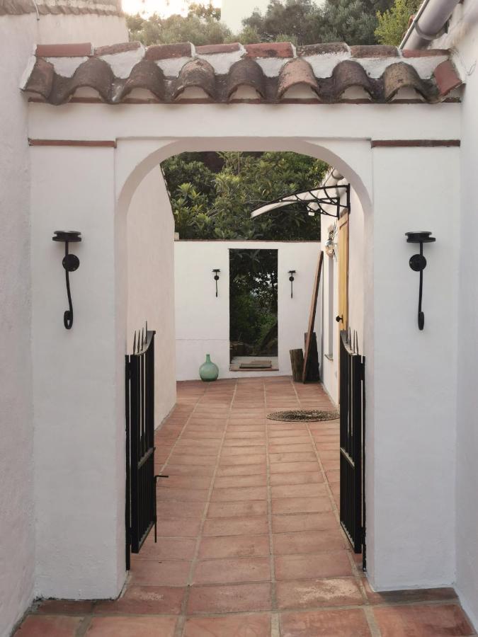 Naturaleza Y Arte En La Casa Del Molino Genalguacil Luaran gambar