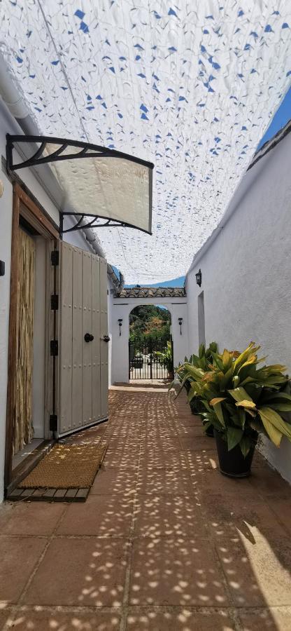 Naturaleza Y Arte En La Casa Del Molino Genalguacil Luaran gambar